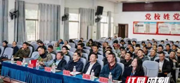 长沙地质灾害科普进镇村 给老乡们的“安全锦囊”来啦