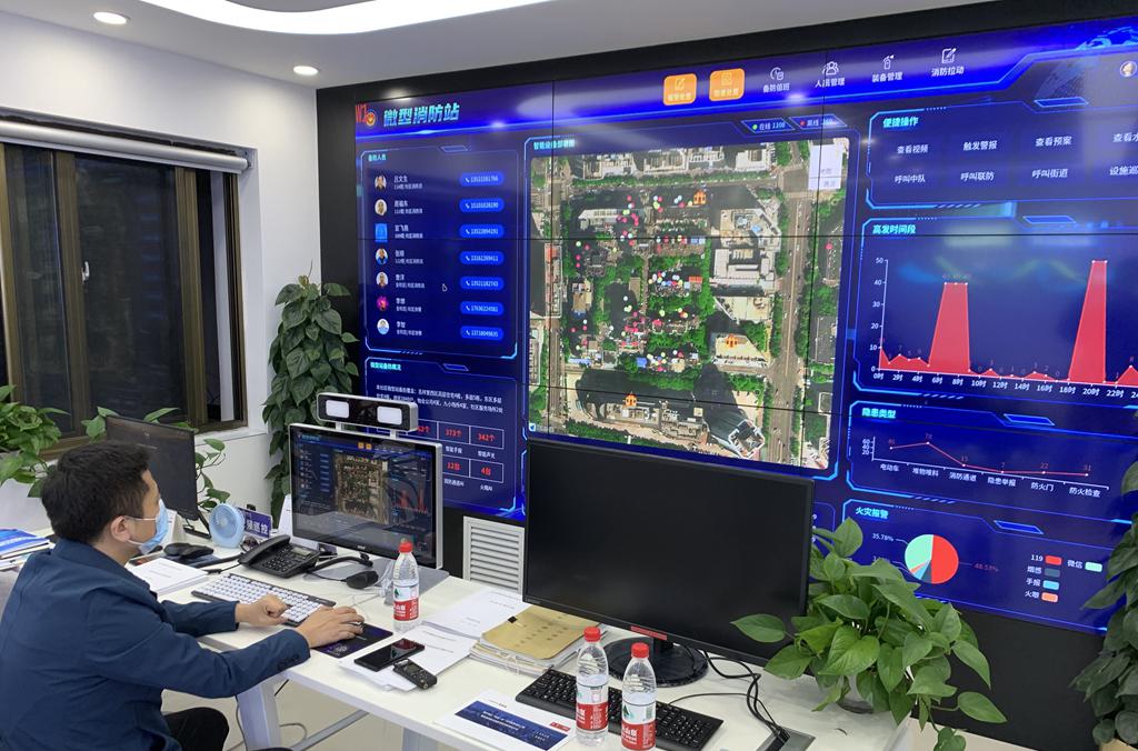 手动报警器使用方法_手动报警器实物接线图带电话_手动报警器